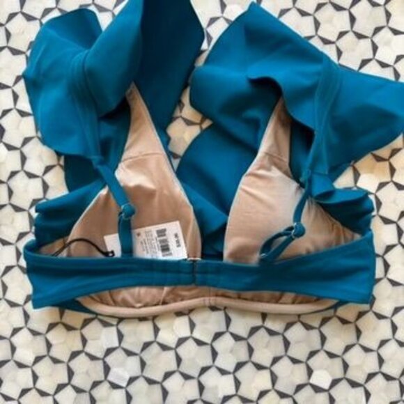 Shade & Shore Bikini Set – 36C Top / Medium Bottom – NWT - Picture 7 of 10